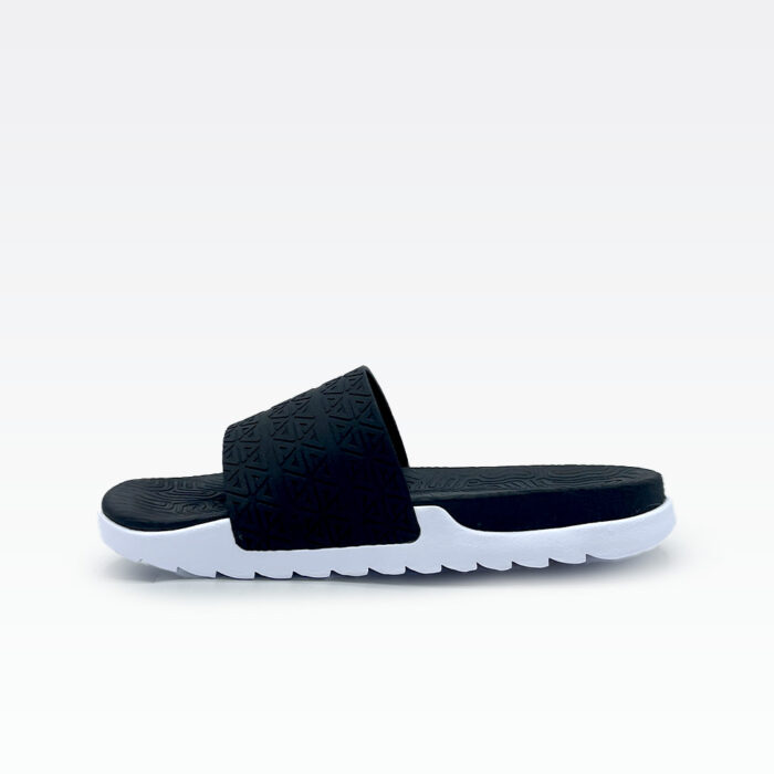 E02767l White Black(2)